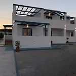 Michail Karpathos * Afiartis