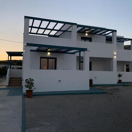 Michail Karpathos Apartment