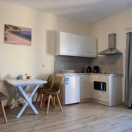 Michail Karpathos Apartment *